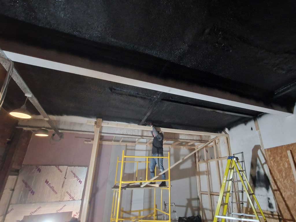 Golf Simulator Build Costs (UK): Starter to Premium