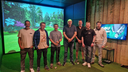 Indoor Golf: The Perfect Corporate Team Building Activity